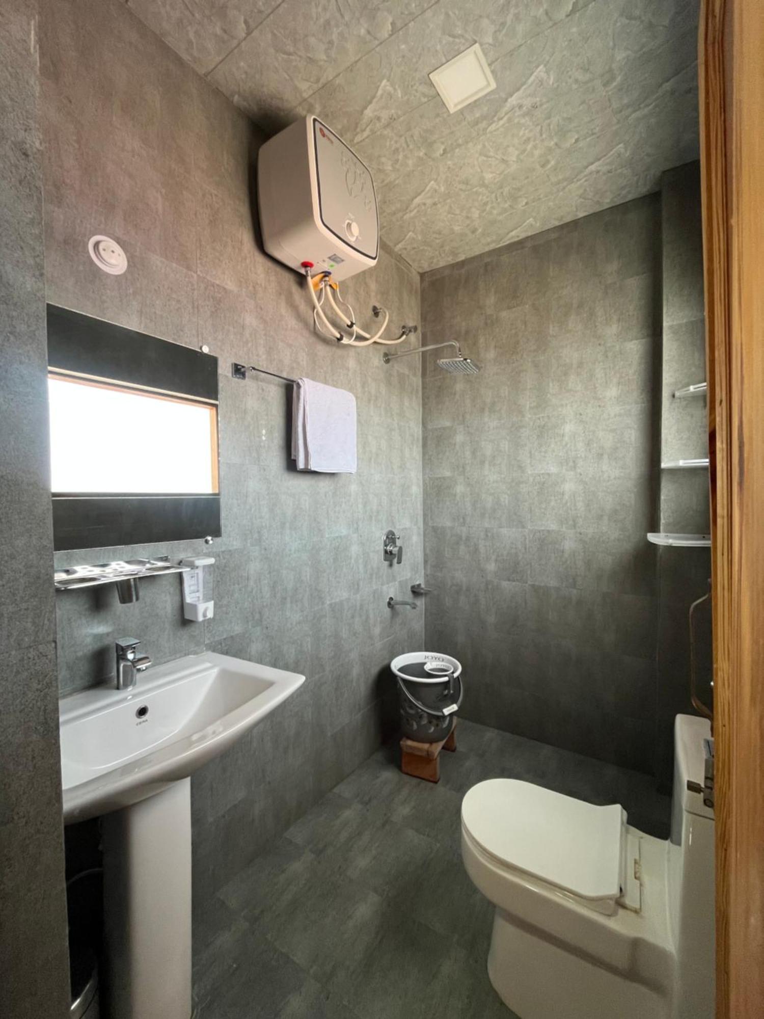 Hotel Paul Villa Bīr Extérieur photo