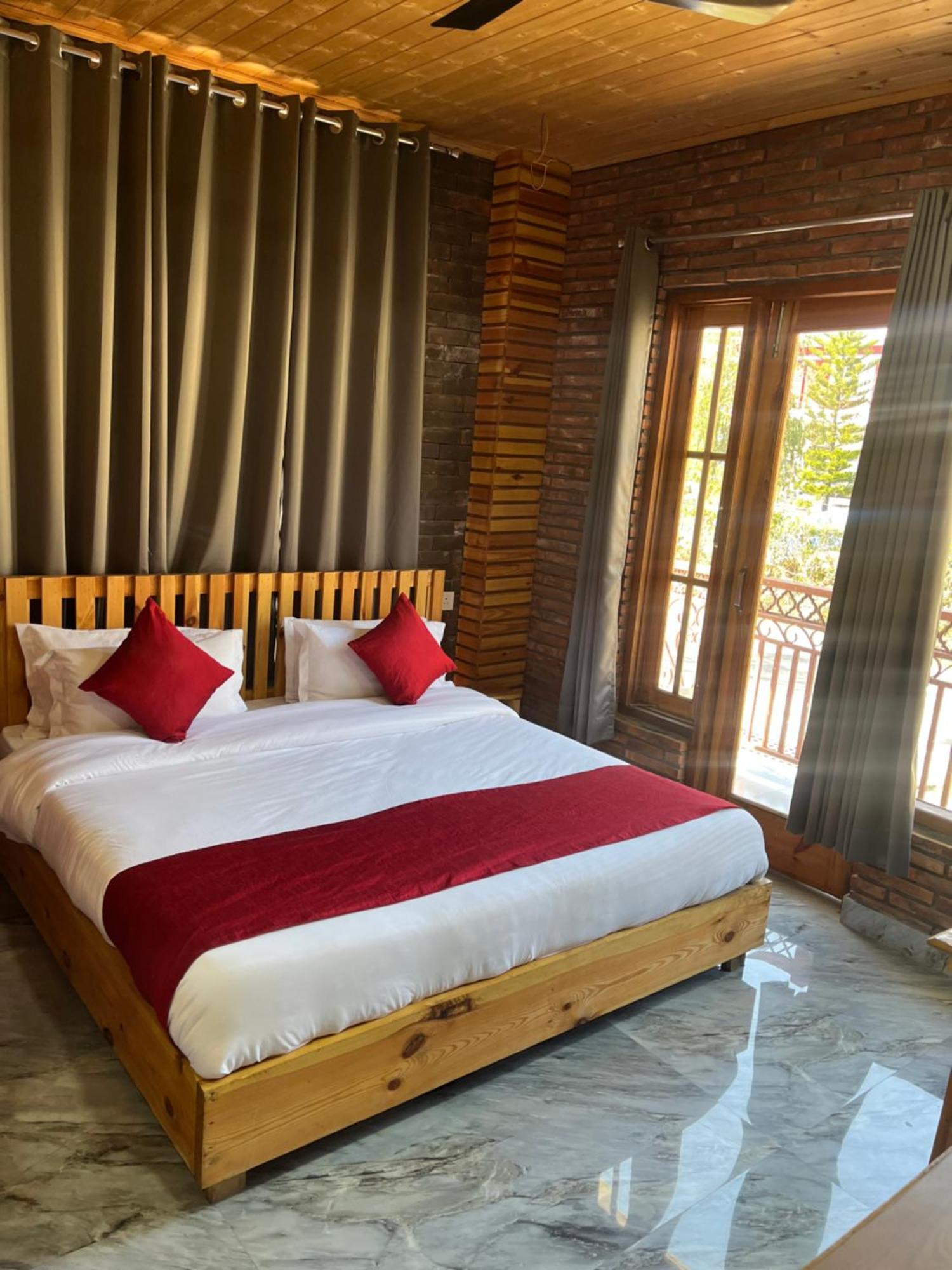 Hotel Paul Villa Bīr Extérieur photo