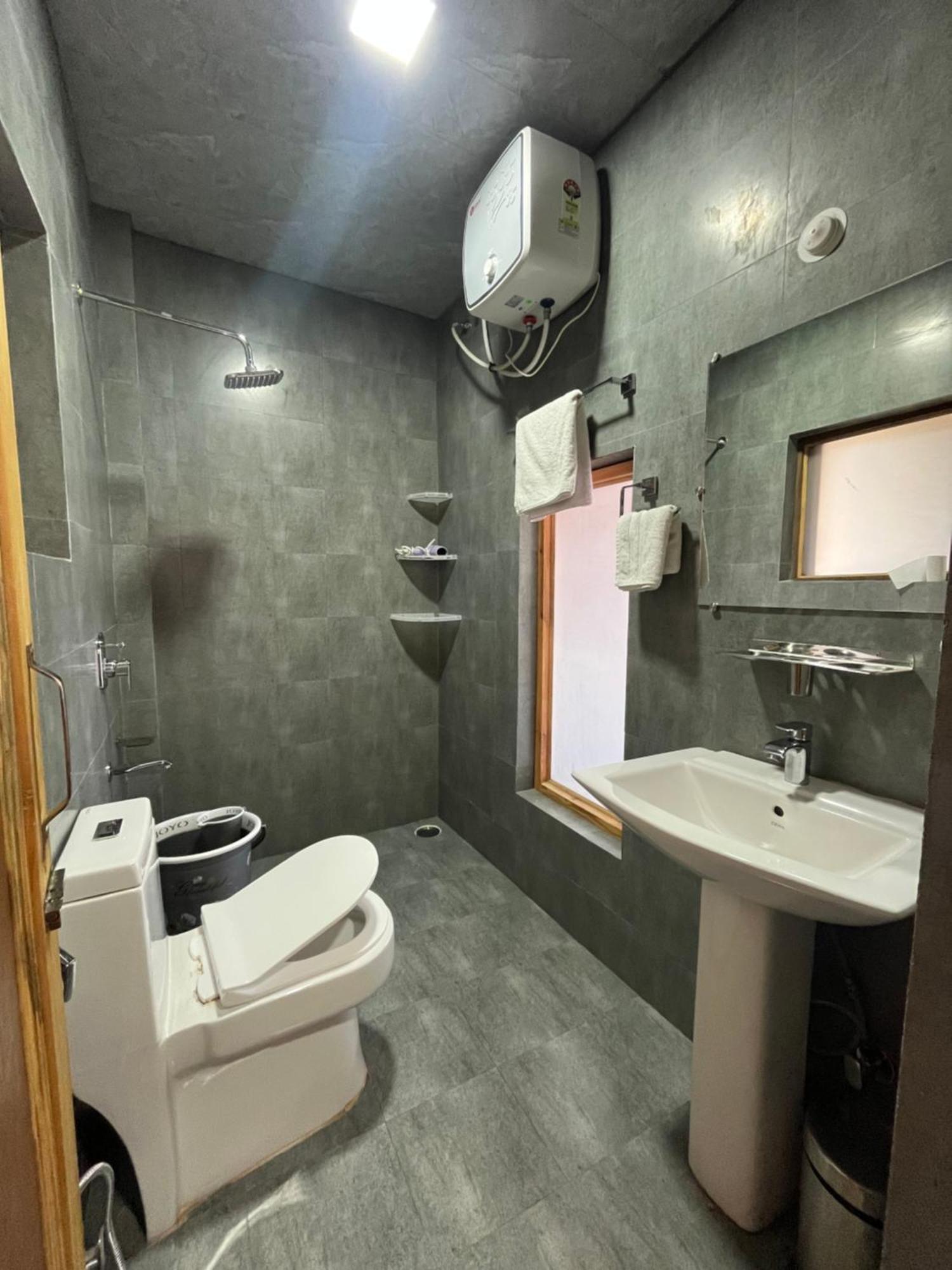 Hotel Paul Villa Bīr Extérieur photo