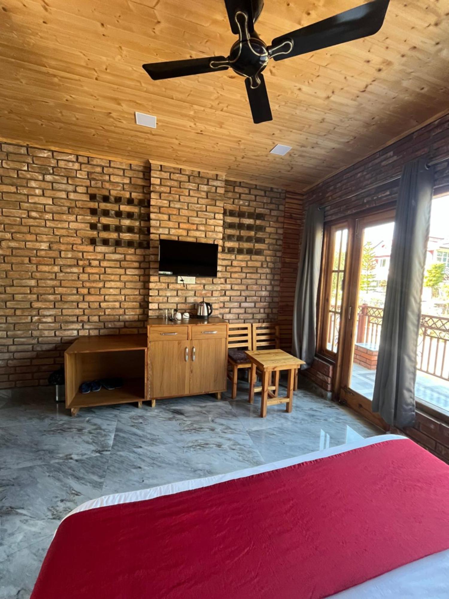 Hotel Paul Villa Bīr Extérieur photo
