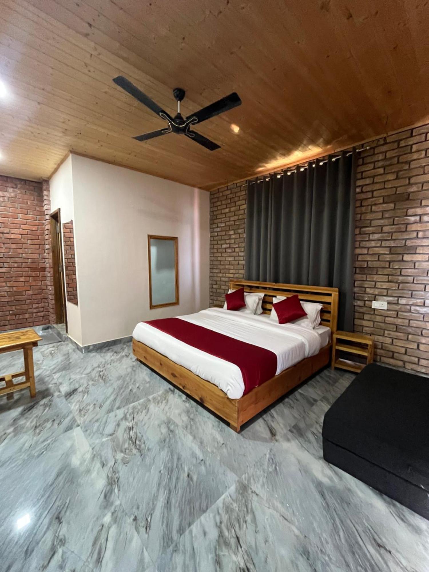 Hotel Paul Villa Bīr Extérieur photo